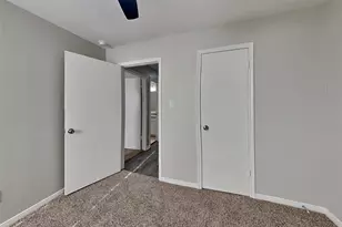 22 S Rain Forest Ct, Spring, TX 77380 - Photo 15