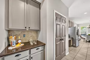 17711 Creek Bluff Ln, Cypress, TX 77433 - Photo 5