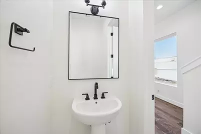 1915 Kolfahl Street #A, Houston, TX 77023 - Photo 17