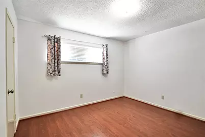 7714 Renwick Dr #H57, Houston, TX 77081 - Photo 21
