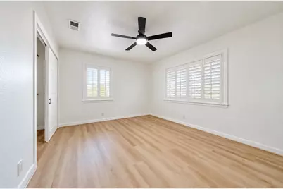 6642 Heron Drive, Houston, TX 77087 - Photo 13