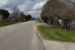 219 Dale St, Houston, TX 77060 - Photo 3