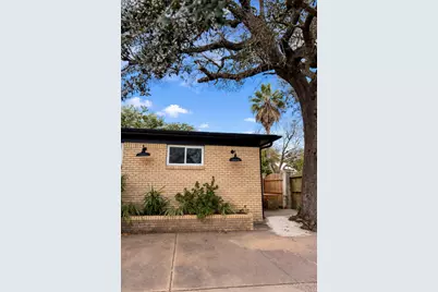 2311 Avenue O, Galveston, TX 77550 - Photo 13