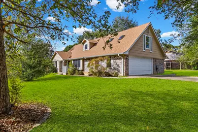 175 Greenwood Drive, Livingston, TX 77351 - Photo 1