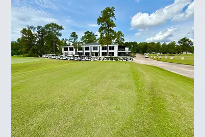 49 Robert E Lee Drive, Conroe, TX 77302 - Photo 9