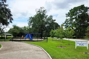 49 Robert E Lee Dr, Conroe, TX 77302 - Photo 7