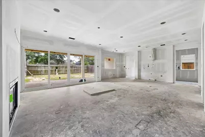 1335 Gardenia Drive, Houston, TX 77018 - Photo 7
