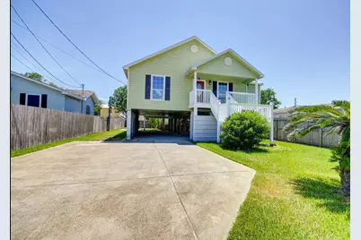 641 4th Street, San Leon, TX 77539 - Photo 1