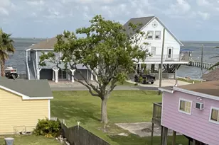 641 4th St, San Leon, TX 77539 - Photo 37