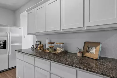 1018 Sycamore Drive, Rosharon, TX 77583 - Photo 3