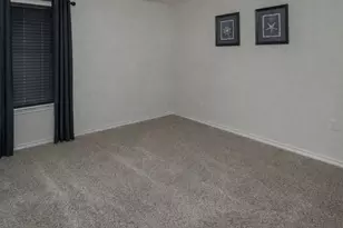 1018 Sycamore Dr, Rosharon, TX 77583 - Photo 5