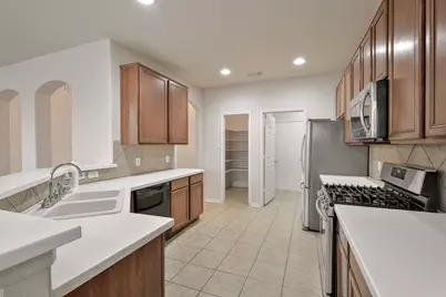 2107 Auburn Vale Street, Katy, TX 77493 - Photo 9