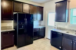 8515 Balding Dr, Fulshear, TX 77441 - Photo 5