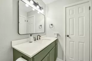 2501 Gulf Freeway, Dickinson, TX 77539 - Photo 23