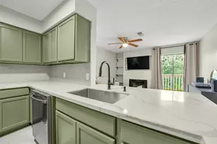 2501 Gulf Freeway, Dickinson, TX 77539 - Photo 13