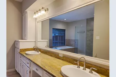 6111 Hampton Way Court, Spring, TX 77389 - Photo 17