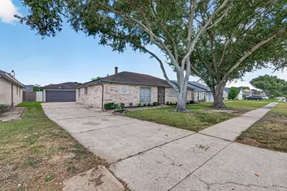 6914 Rockergate Drive, Missouri City, TX 77489 - Photo 3