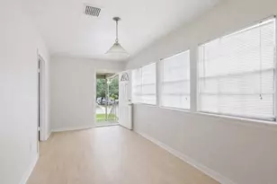 1655 Hawthorne St, Houston, TX 77006 - Photo 31