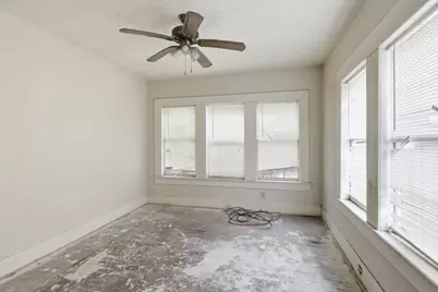 1655 Hawthorne Street, Houston, TX 77006 - Photo 11