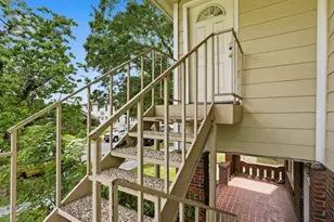 1655 Hawthorne St, Houston, TX 77006 - Photo 39