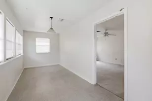 1655 Hawthorne St, Houston, TX 77006 - Photo 17