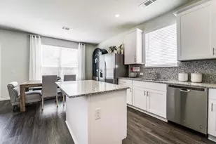 6922 Bens Lndg, Cove, TX 77523 - Photo 3