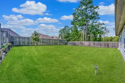 15015 Monserrat Court, Conroe, TX 77304 - Photo 35