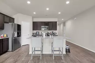 15015 Monserrat Ct, Conroe, TX 77304 - Photo 11