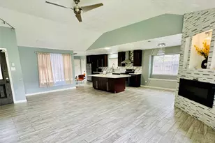 2115 Barrington Pl Dr, Sugar Land, TX 77478 - Photo 7