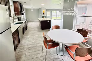 2115 Barrington Pl Dr, Sugar Land, TX 77478 - Photo 9