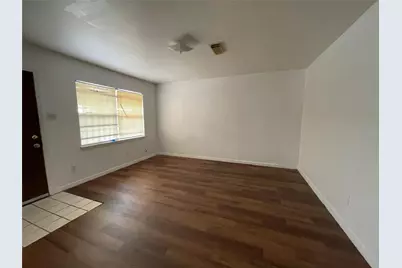 4823 Shreveport Boulevard #B, Houston, TX 77028 - Photo 1