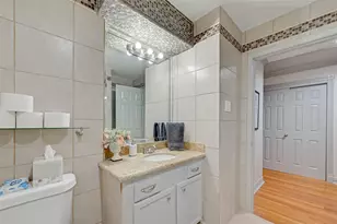 5711 Hummingbird St, Houston, TX 77096 - Photo 27