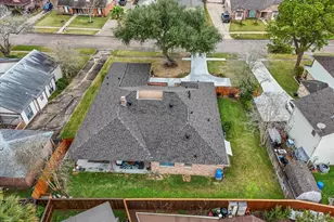 16006 Brookvilla Dr, Houston, TX 77059 - Photo 29