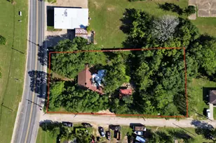 705 W 1st St, Groveton, TX 75845 - Photo 1