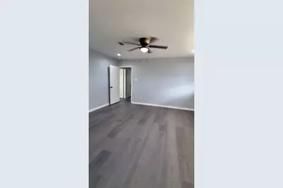 7807 Bellerive Dr Drive, Houston, TX 77036 - Photo 39