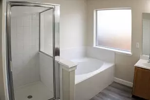 16327 Sitella Ct, Sugar Land, TX 77498 - Photo 9