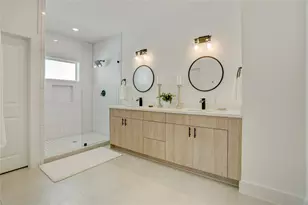 9614 Burden St, Houston, TX 77093 - Photo 5