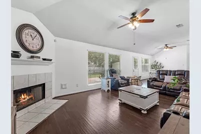 3539 Lakearies Lane, Katy, TX 77449 - Photo 11