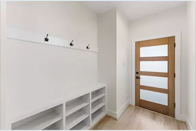 7805 Dyer St, Houston, TX 77088 - Photo 19