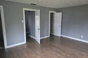 1017 Hazel Ave, Huntsville, TX 77320 - Photo 29