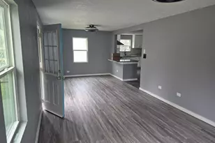 1017 Hazel Ave, Huntsville, TX 77320 - Photo 25