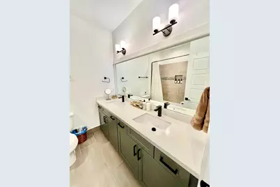7713 Johanna Park Drive, Houston, TX 77055 - Photo 21