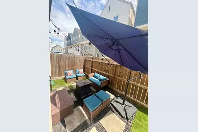 7713 Johanna Park Drive, Houston, TX 77055 - Photo 5