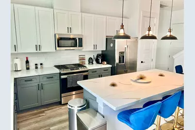 7713 Johanna Park Drive, Houston, TX 77055 - Photo 9