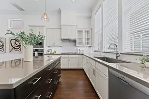 9635 Riddlewood Ln, Houston, TX 77025 - Photo 13