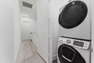 9635 Riddlewood Ln, Houston, TX 77025 - Photo 23