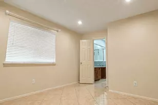 13914 Bonnington Dr, Houston, TX 77034 - Photo 19