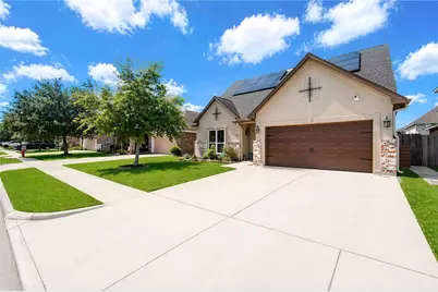 1106 Lasso Court, Alvin, TX 77511 - Photo 1