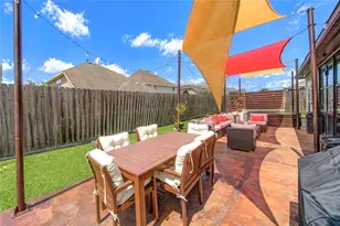 1106 Lasso Ct, Alvin, TX 77511 - Photo 39