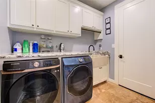 1106 Lasso Ct, Alvin, TX 77511 - Photo 7